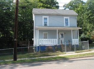 2 Locust Ave, Moundsville, WV 26041