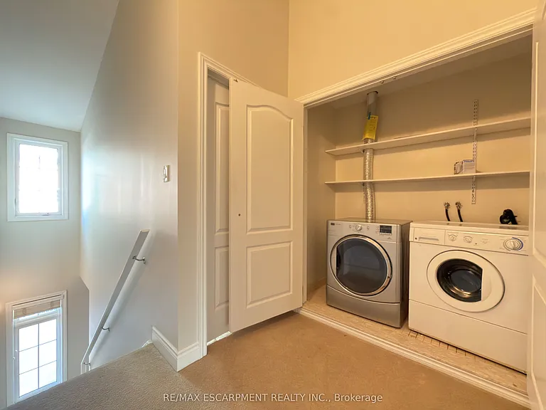 2085 Pine St — Photo 20