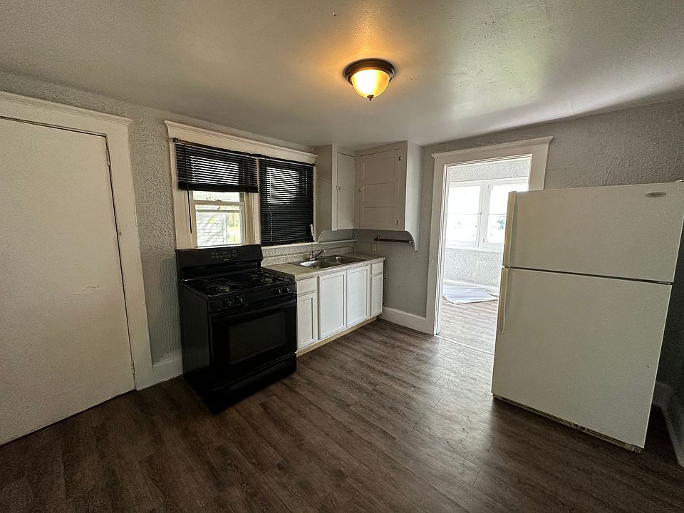 1st image of 1148 Winton Ave