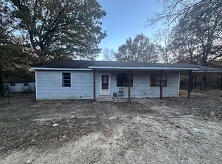 30 Chow Ln, Batesville, AR 72501