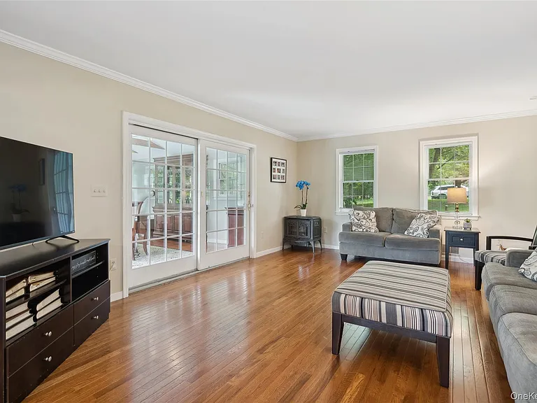 30 Foley Rd — Photo 8