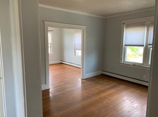 31 Pleasant St #3, Providence, RI 02906
