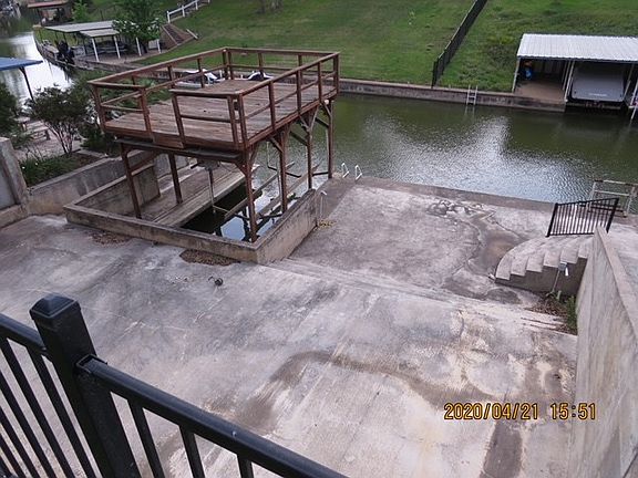 4th image of 204 County Road 136b