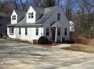 22 Arrow Trl, Groton, MA 01450