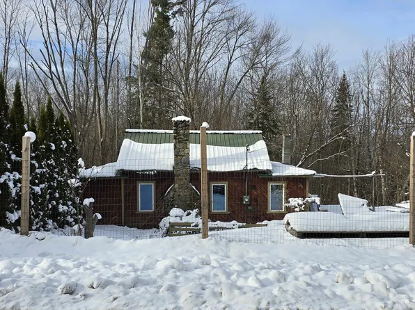 204 Lewis Hill Road, Bethlehem, NH 03574