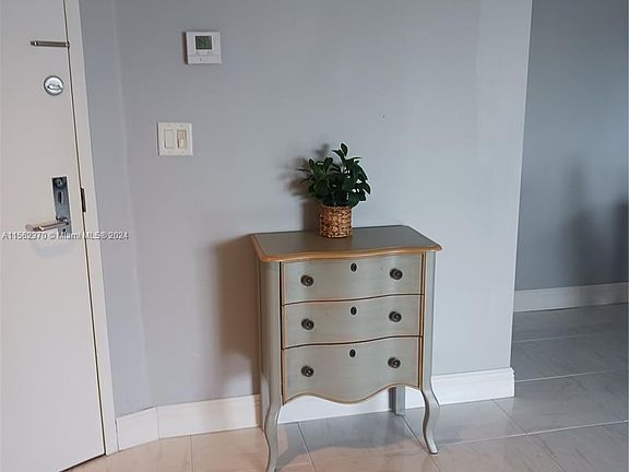 4th image of 19195 NE 36th Ct APT 607
