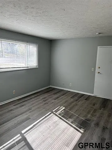 817 James Pkwy #7 — Photo 1