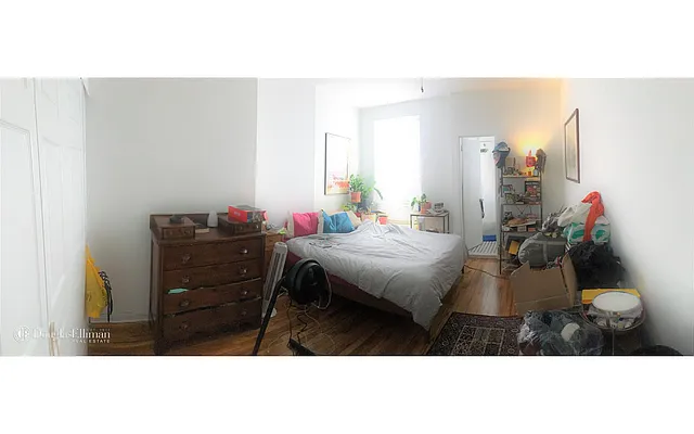 Rented by Douglas Elliman | media 11