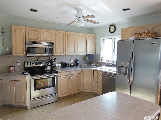 2nd image of 141 Harrison Ave