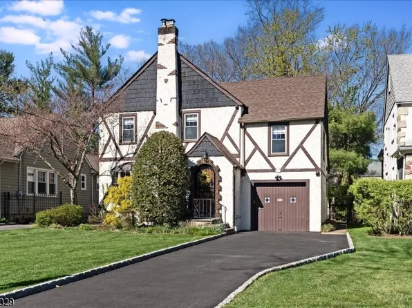 955 Summit Ave, Westfield Town, NJ 07090