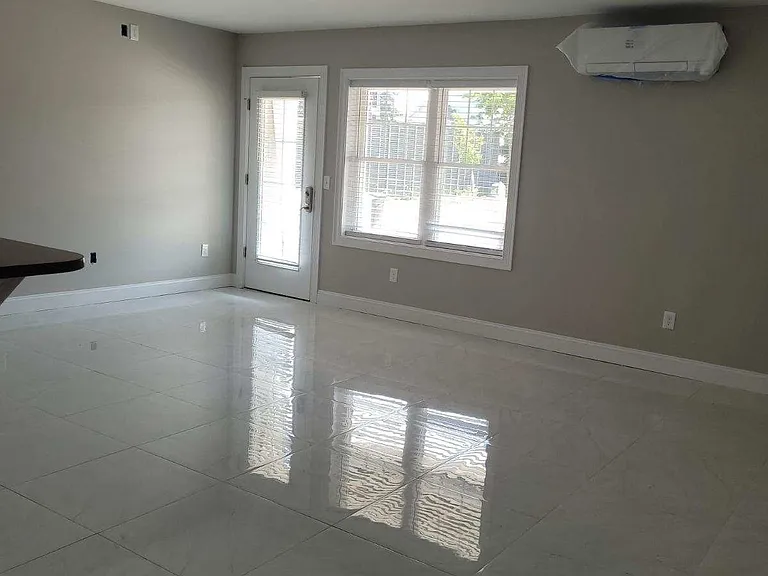 960 Main St #1201 — Photo 3