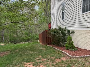 45586 Grand Central Sq, Sterling, VA 20166