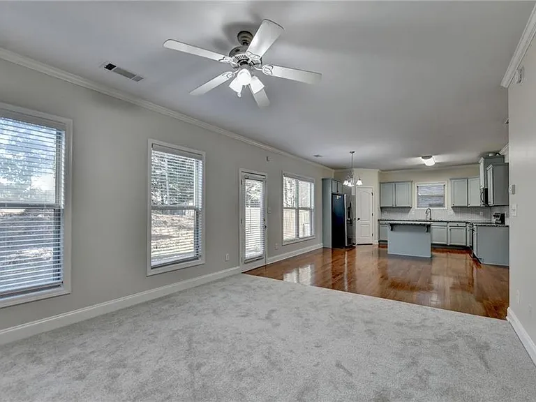 522 Suwanee Oaks Dr — Photo 19