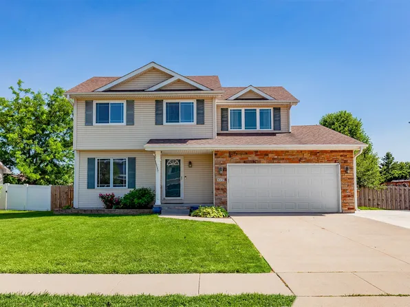 517 NE 13th St, Grimes, IA 50111