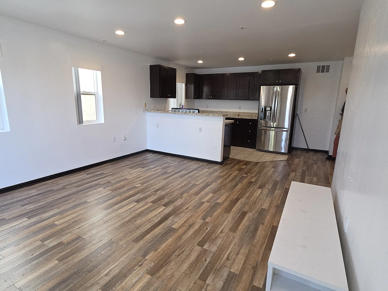 1 bed, 1100 sqft, $2,000 — Photo 1