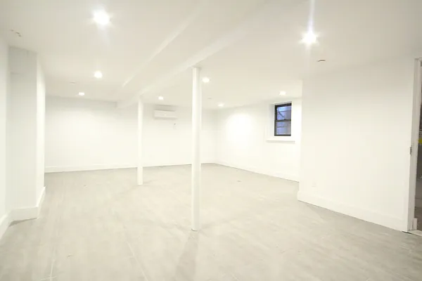 Rented by Rental Solutions Inc | media 17