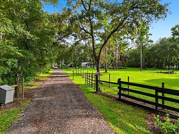 4th image of 22256 CHERATON ROAD