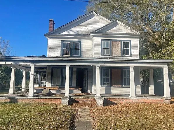 32248 S Main St, Boykins, VA 23827