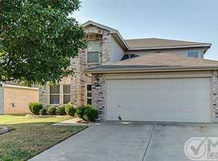 3867 Hunters Point Way, Fort Worth, TX 76123