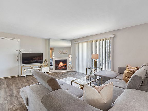 4th image of 11116 S 84th Ave APT 3B