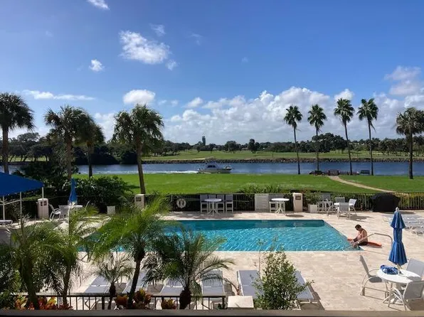 356 Golfview Road #1005, North Palm Beach, FL 33408