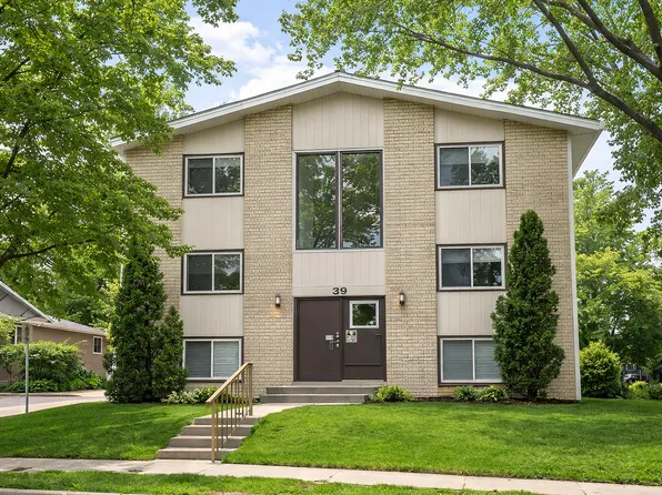 330 8th St SE, Minneapolis, MN 55414