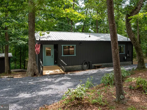 689 Snyders Ridge Rd, Mathias, WV 26812