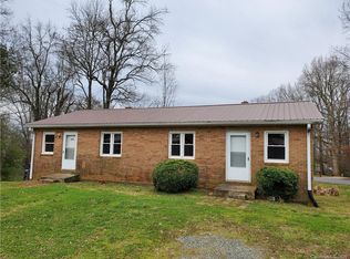 1813 Younger Ave, Statesville, NC 28677