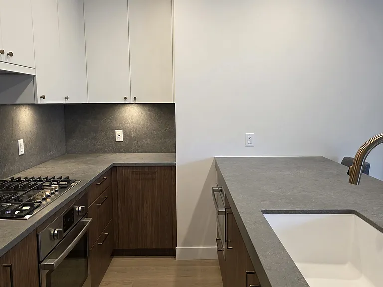 5005 Ash St #204 — Photo 15