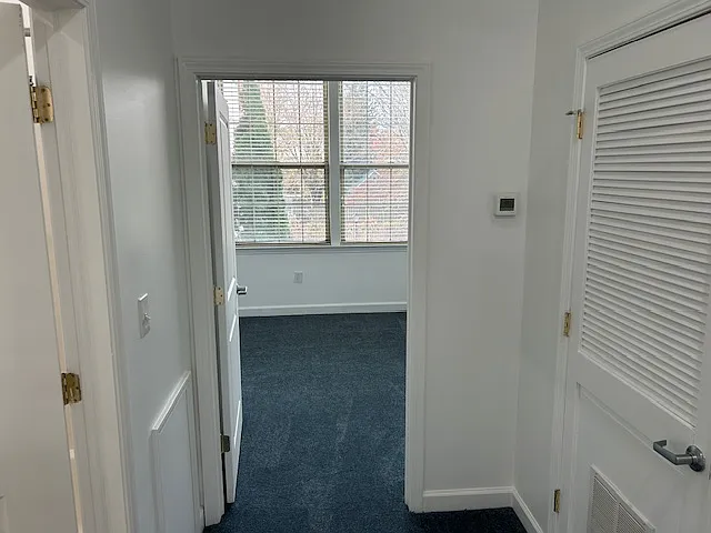 735 Washington St — Photo 14