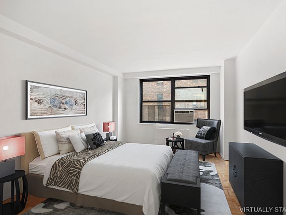 4th image of 7 E 14th St APT 1219