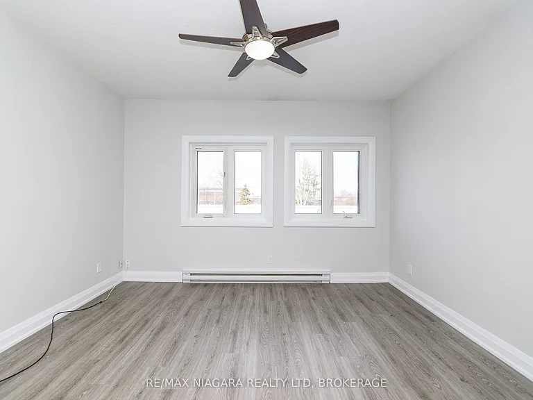 2 Lewis St #9 — Photo 9