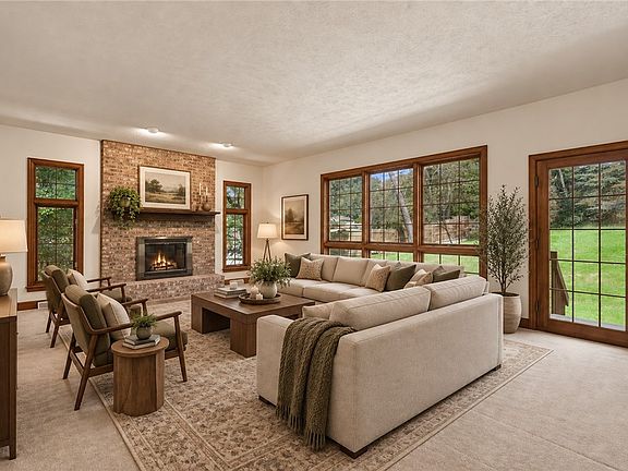 2nd image of 700 Jane Ave