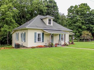 246 Old 52 Rd, Austinville, VA 24312