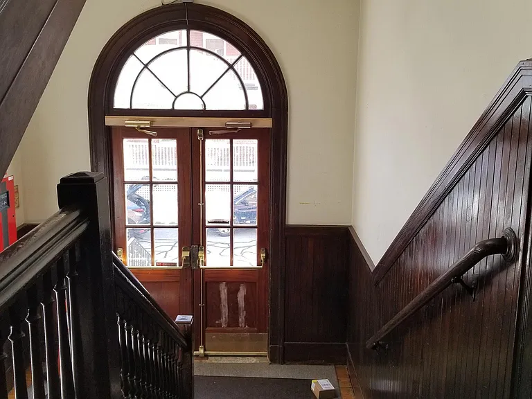 Gorgeous banisters