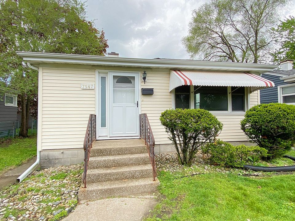 1st image of 7547 White Oak Ave