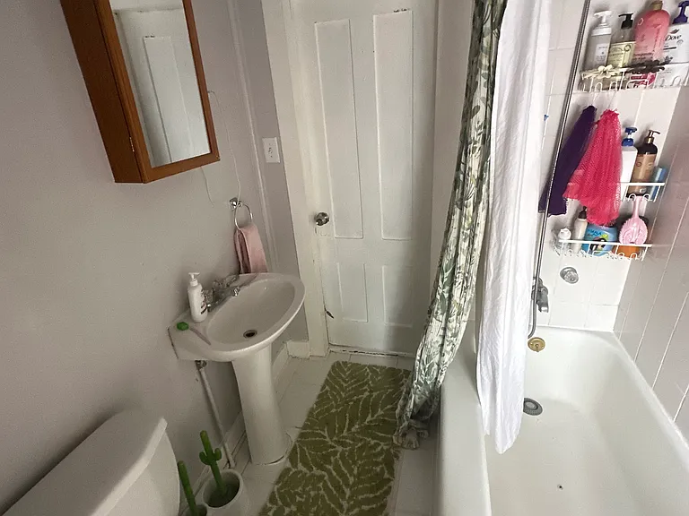 23 Benton St #2 — Photo 9