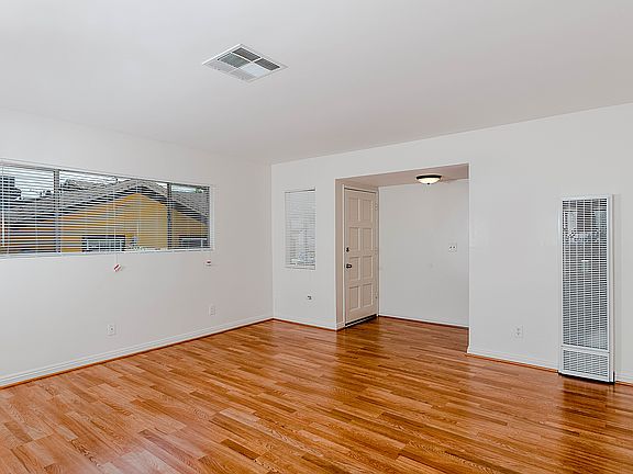 HARDWOOD UNDER LAMINATE FLOO