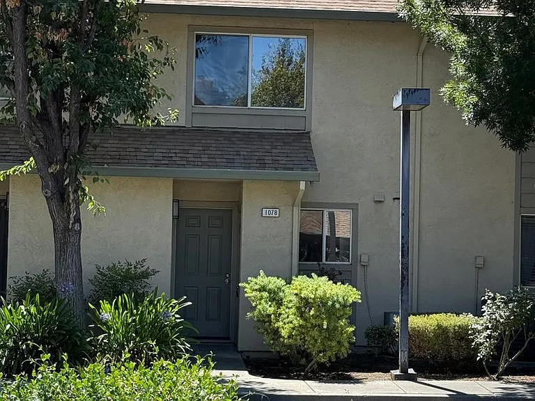1078 Summerplace Dr — Photo 15