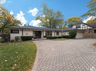 1501 W Talcott Rd, Park Ridge, IL 60068