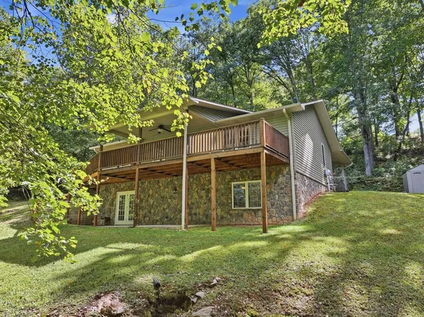 3318 Old Highway 64 E, Hayesville, NC 28904