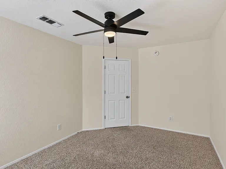 10360 E Malta St — Photo 33