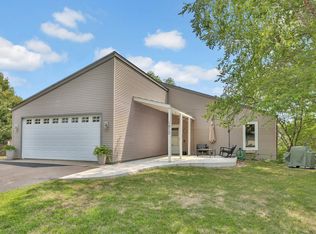 1810 Sakenda Rd, Buffalo, MN 55313