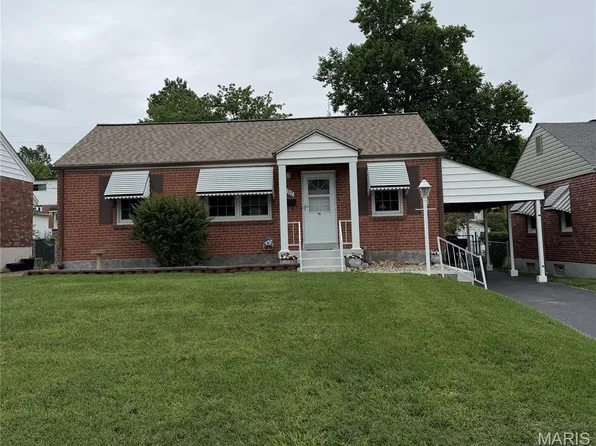 4317 Steins St, Saint Louis, MO 63116