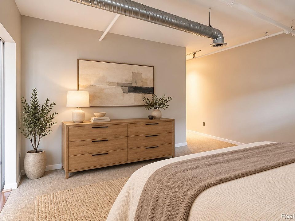 100 N Center St Unit 302, photo 26