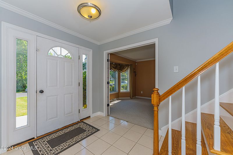 4th image of 34 Wallflower Drive