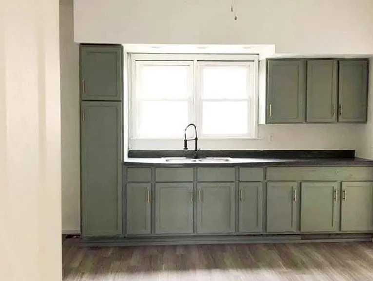 127 Kentucky Ave — Photo 3
