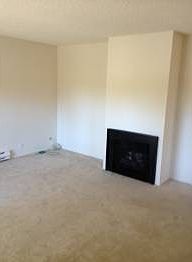 3rd image of 828 El Camino Real APT 3
