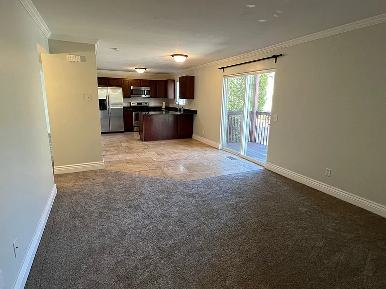 893 E Arnecia Ct #20 — Photo 21