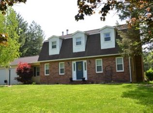 819 Carpenter Rd, Loveland, OH 45140